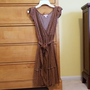 Flutter Sleeve Dress